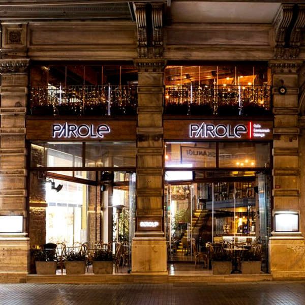 parole-istiklal-tabela